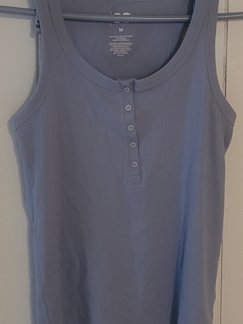 Lot of 4 Women's Basics Ribbed Tank Tops & Crops - SO, Gap, Abercrombie, Target